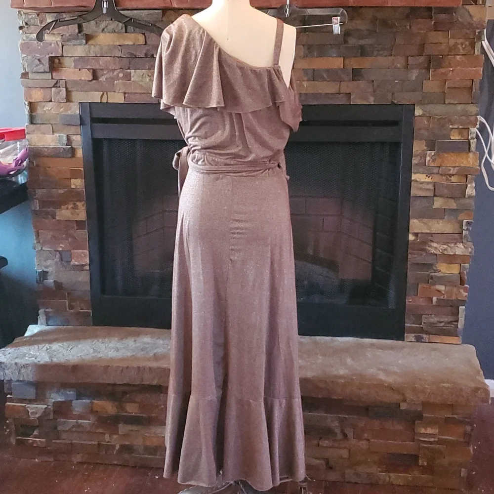 Glitter wrap dress - Picture 4 of 4